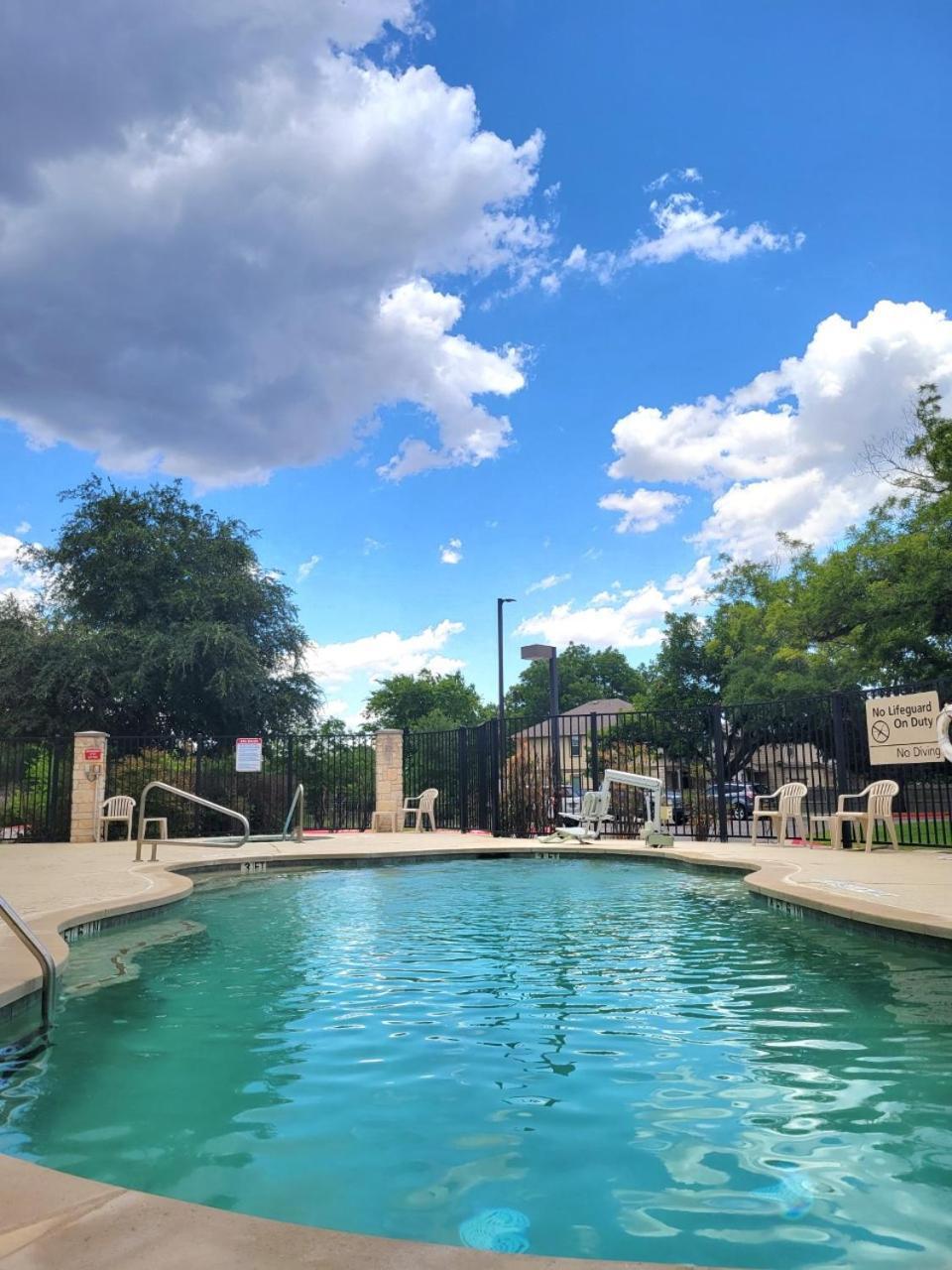 Hampton Inn & Suites Austin Cedar Park-Lakeline Zewnętrze zdjęcie